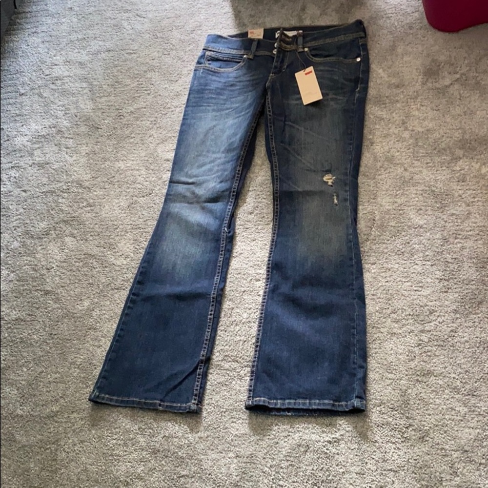 NWT Bootcut Levi’s 524 Size 7 jeans